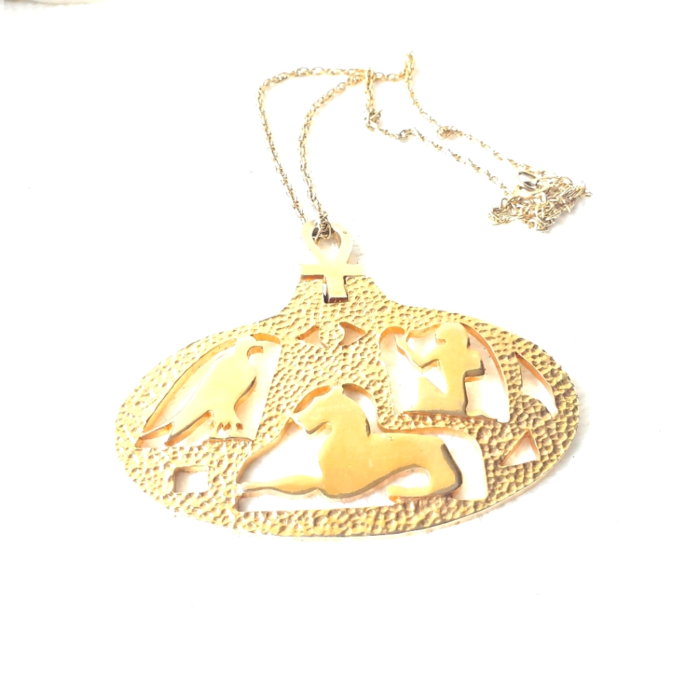 Statement Necklace Vtg Egyptian Revival Oval Goldtone Pendant With Chain Is 20"